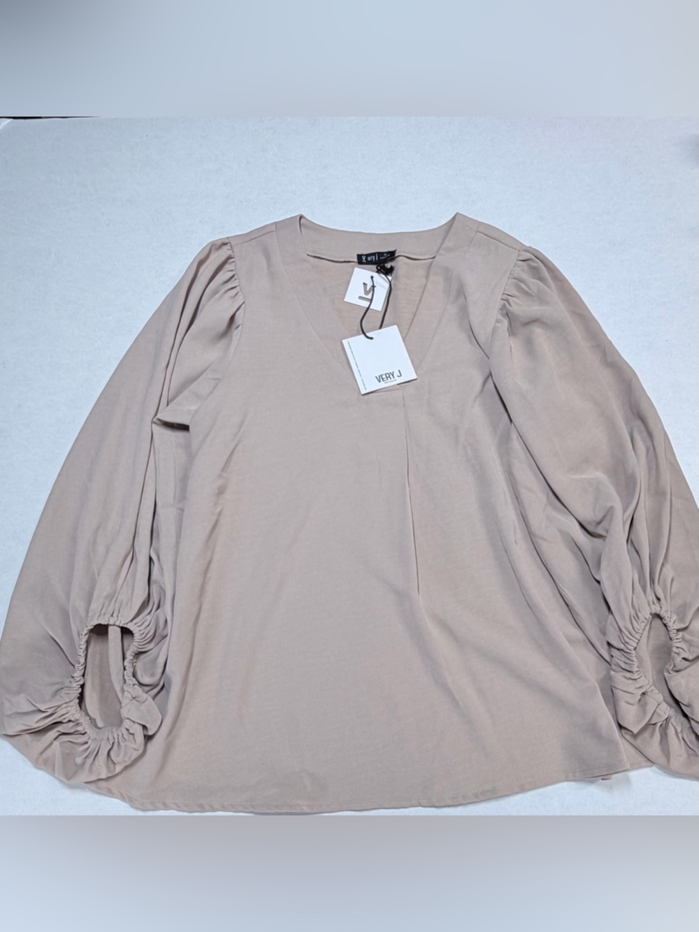 Very J Tan V-Neck Balloon Sleeve Blouse Top Medium NWT